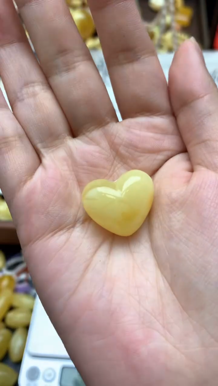 【闪购商品】未镶嵌琥珀珠宝奇石069琥珀蜜蜡花粉有纹小坑介意勿拍