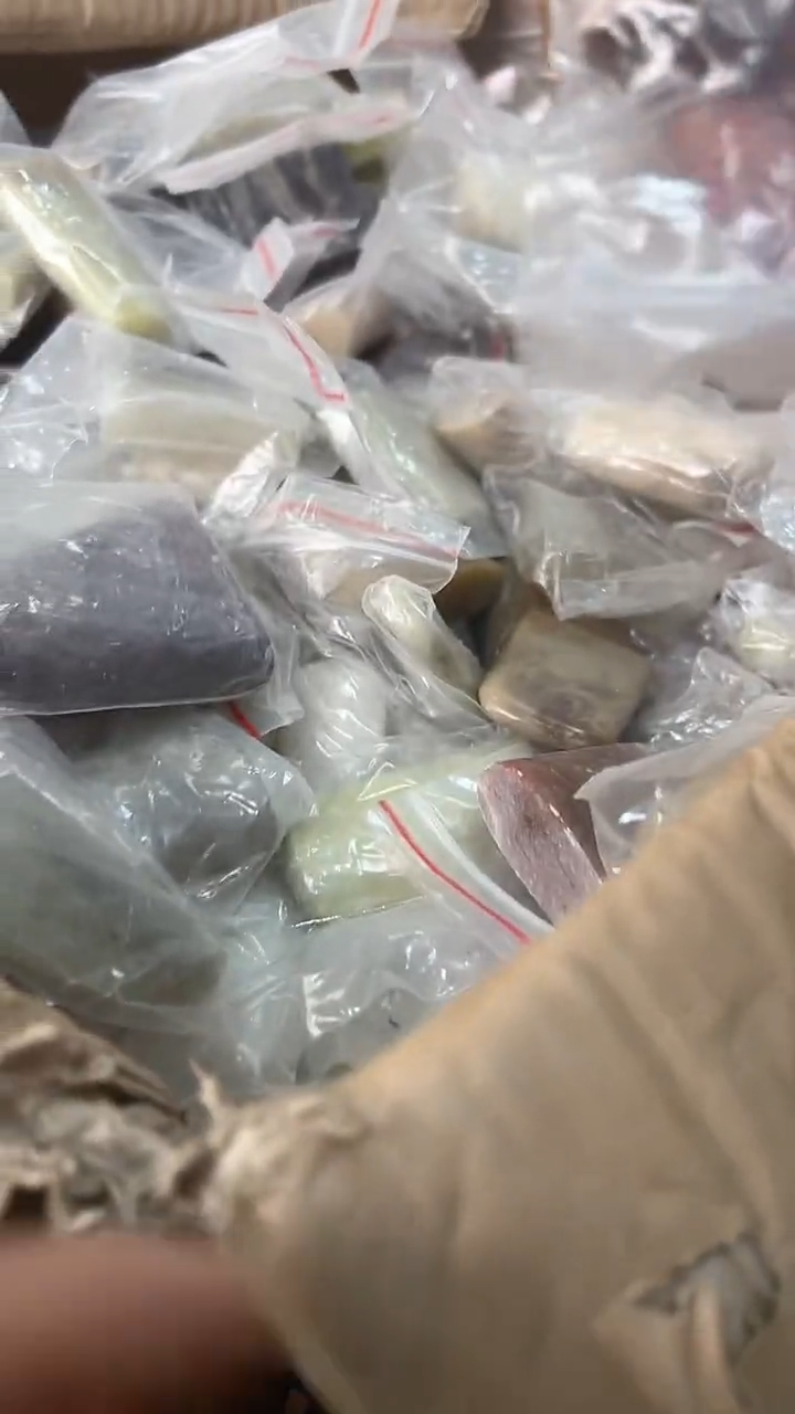 【知墨堂685#】印章石微瑕不挑款8方混搭