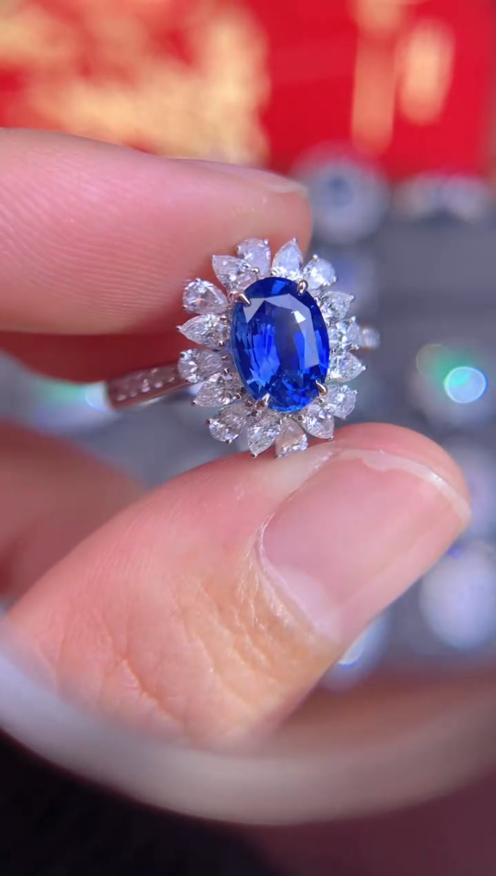 【闪购商品】蓝宝石戒指18K金镶嵌1.57CT   无烧