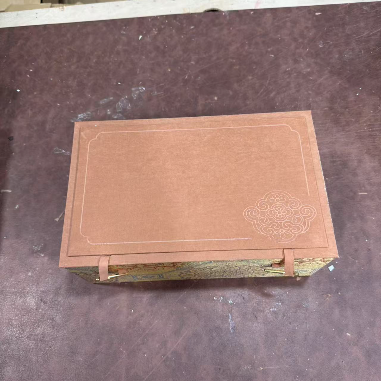 【闪购商品】@@@@@@@@@@@@@黑泥紫砂富竹天下一壶四杯（无礼盒）