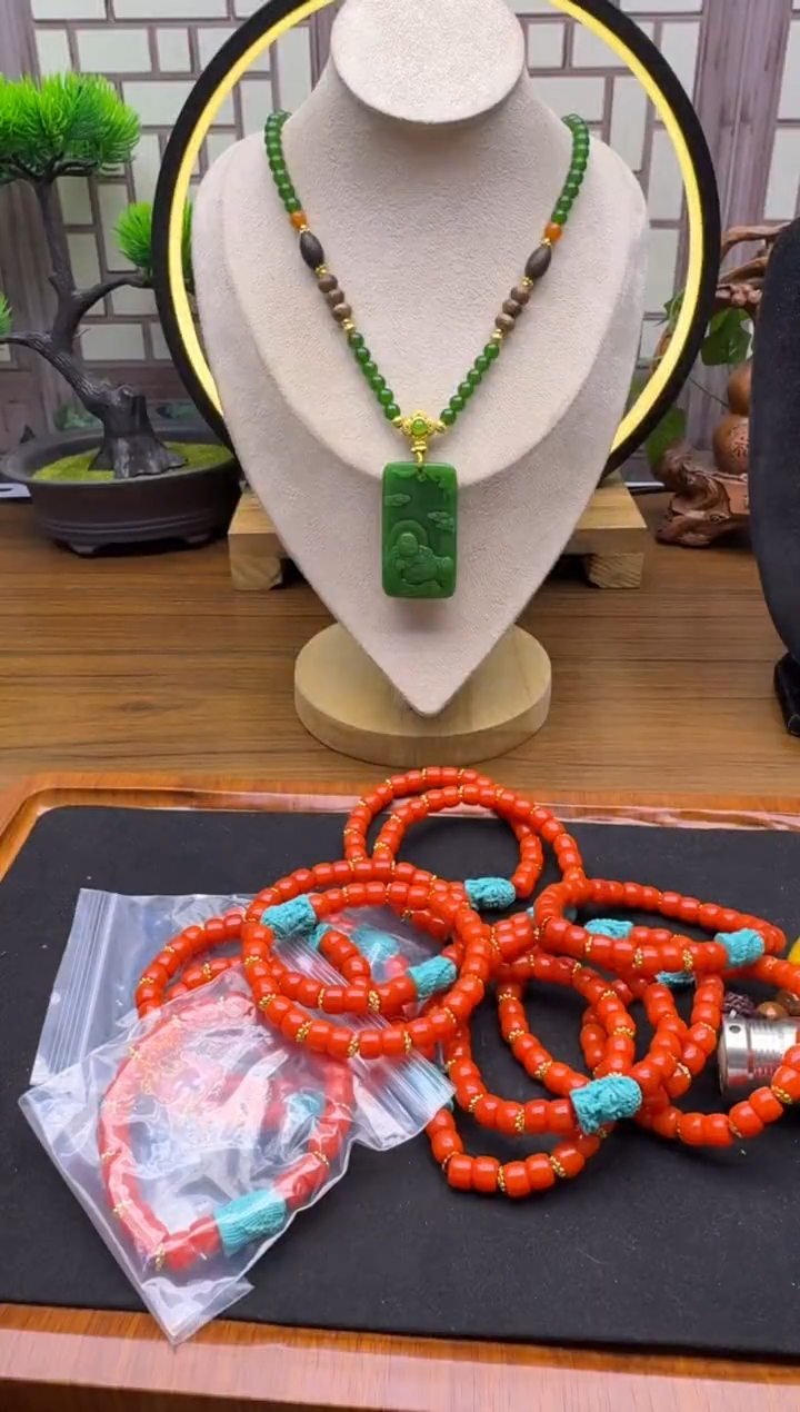 14K金镶嵌手链玛瑙/玉髓L18       