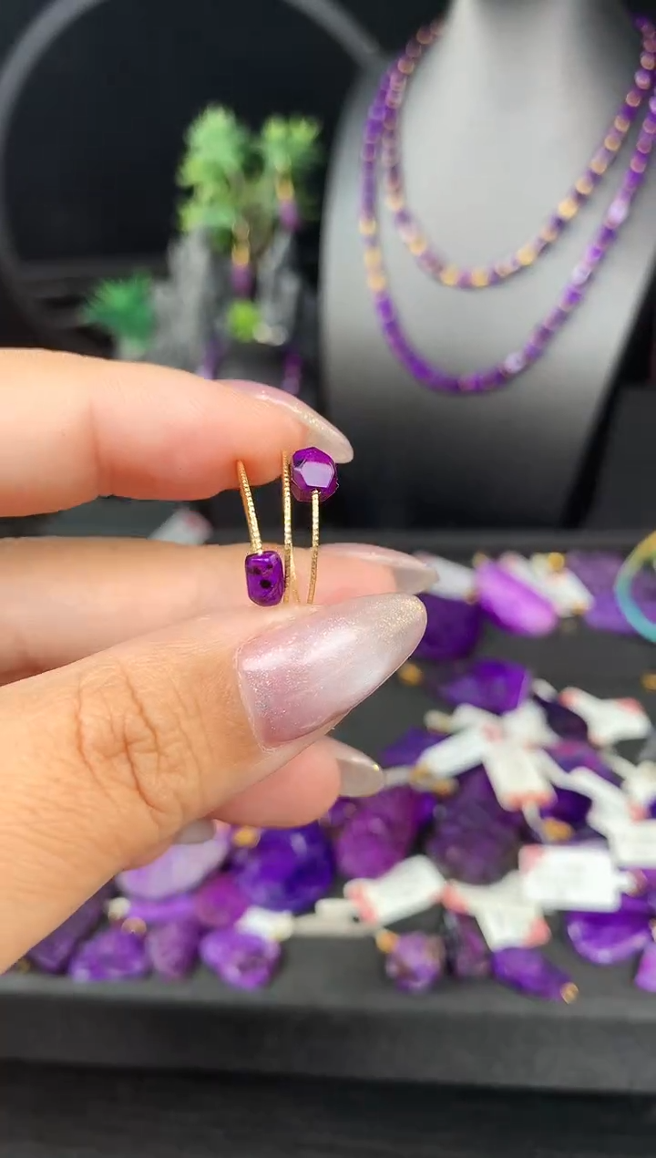 【闪购商品】苏纪石（舒俱来）戒指18K金镶嵌.