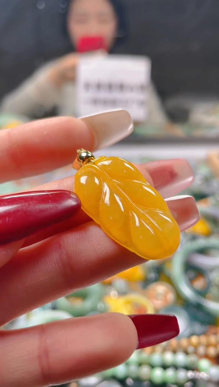 【闪购商品】翡翠颈饰未镶嵌/R/翡翠A货一图一物