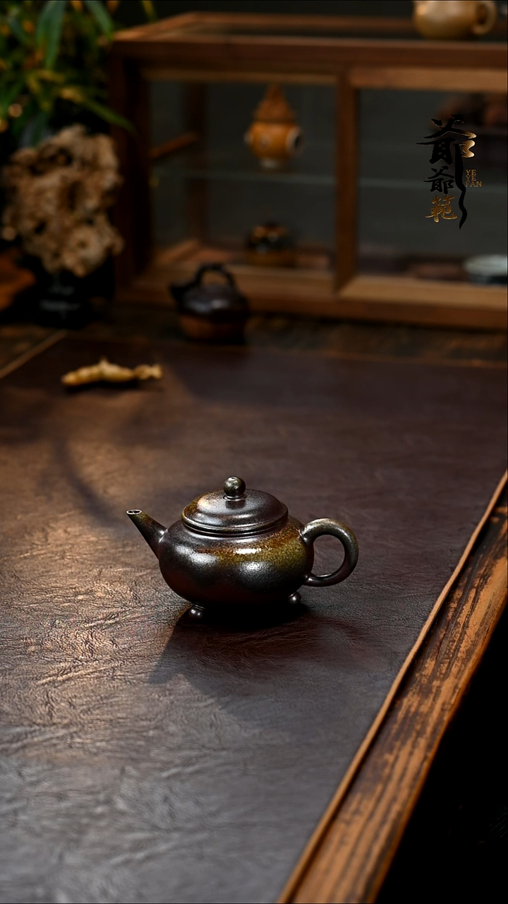 茶壶紫砂披****喵宜兴紫砂柴烧三足水平