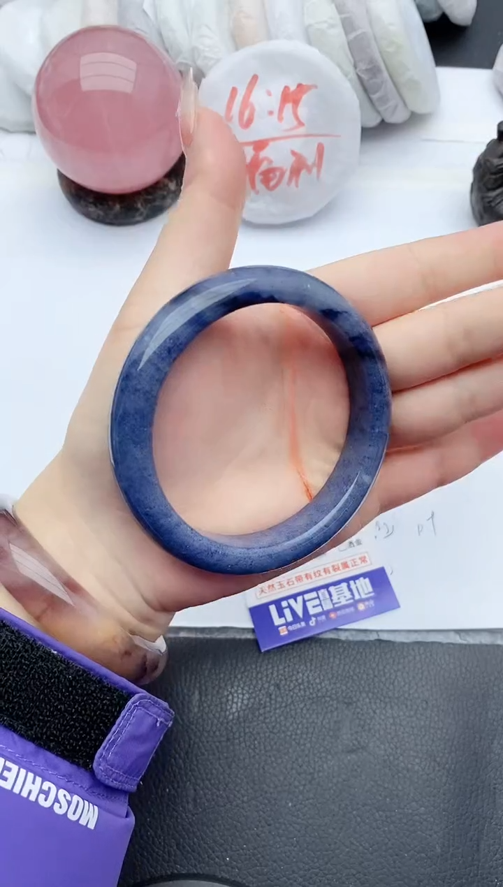 【闪购商品】石英质玉手镯未镶嵌F392+62/63