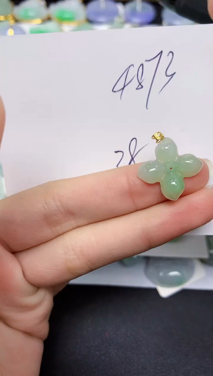 【闪购商品】翡翠18K金镶嵌颈饰天然翡翠A货