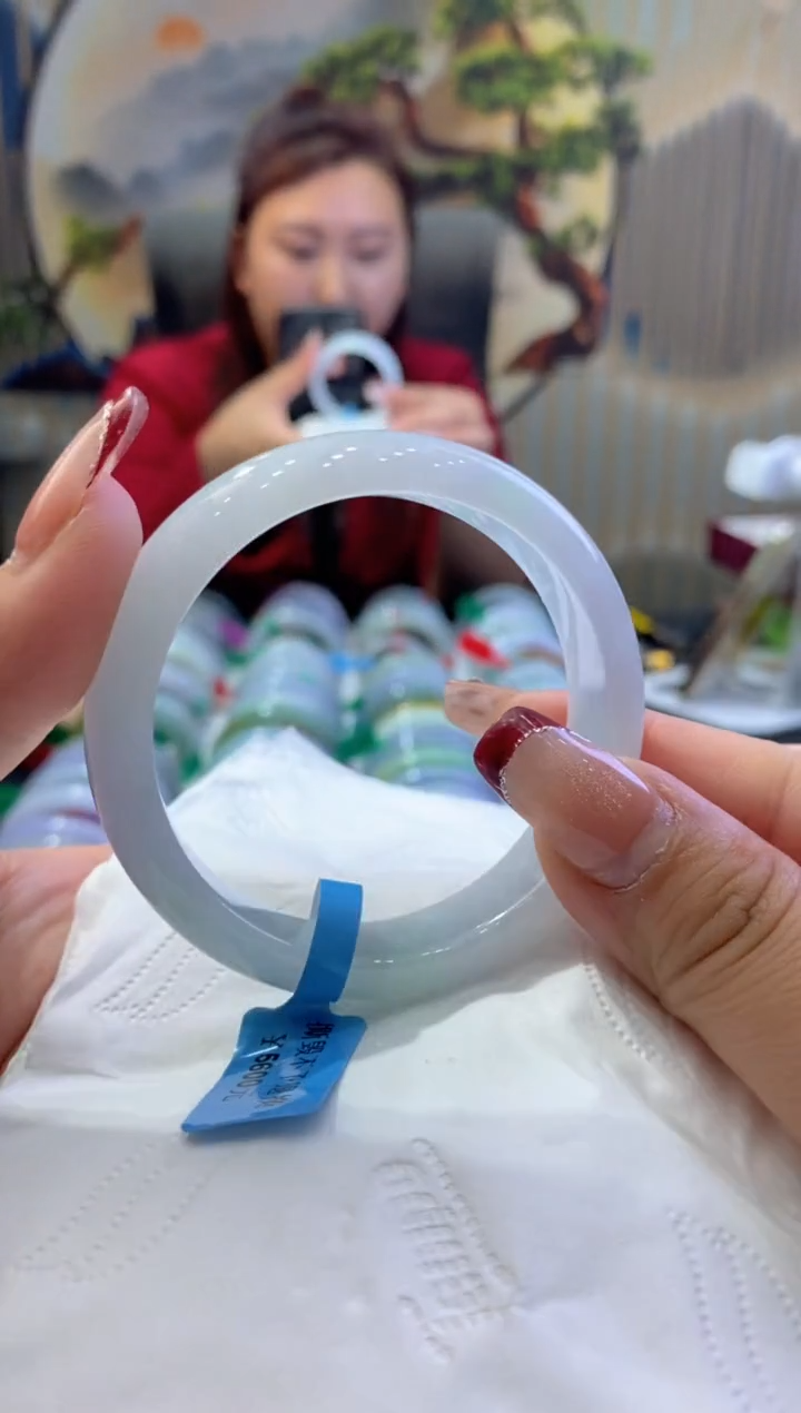 【闪购商品】翡翠手镯未镶嵌00009137