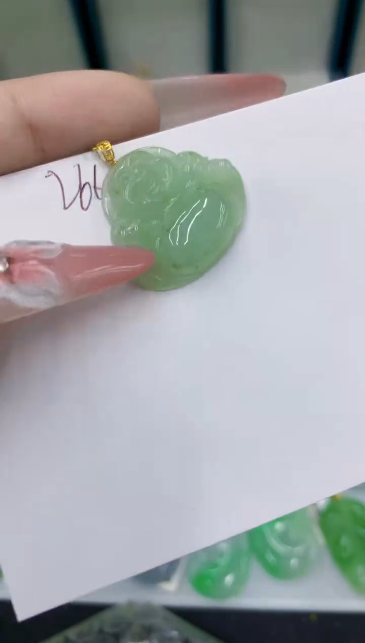 颈饰18K金镶嵌翡翠11111111111111