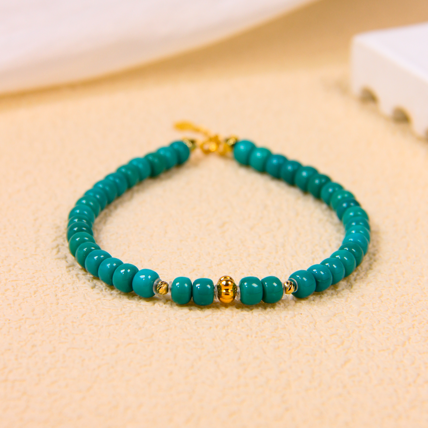 【V姐珠宝】LX83 原矿绿松高瓷高色老型珠设计手串 18K金镶嵌