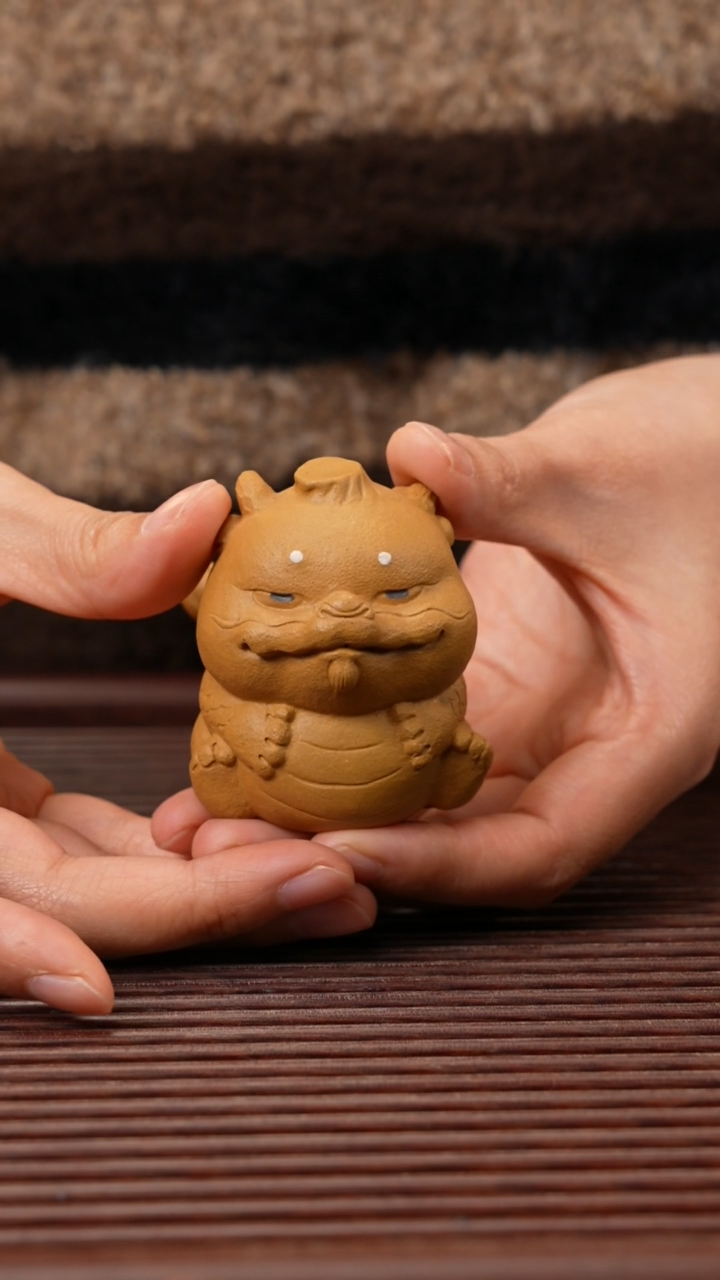 【闪购商品】紫砂茶宠小笼包，