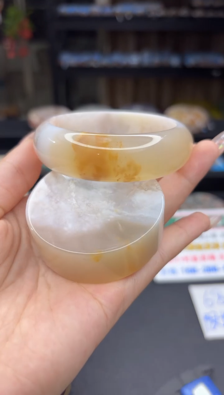 石英质玉手镯未镶嵌81(58圈赠送镯心)