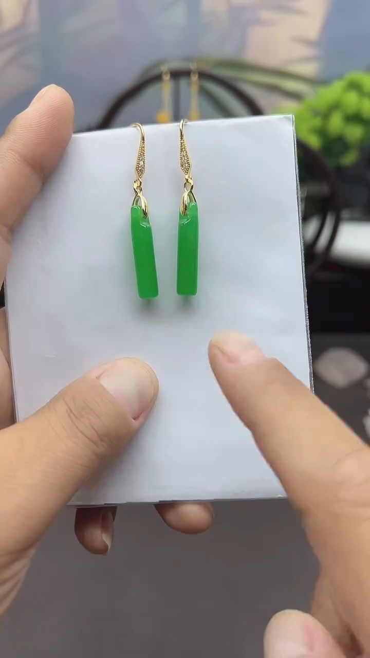 未镶嵌石英质玉（非洲翠）耳饰062