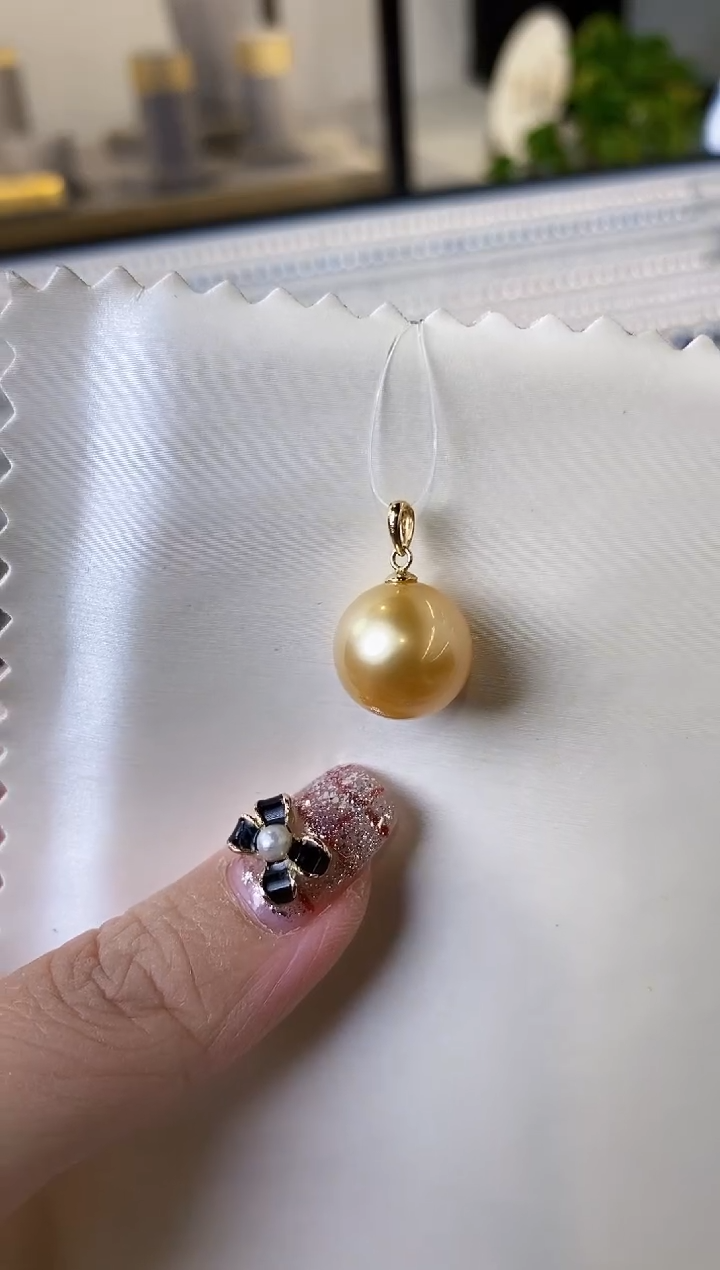 【闪购商品】海水珍珠吊坠(不含链)18K金镶嵌12-13南洋金珍珠吊坠
