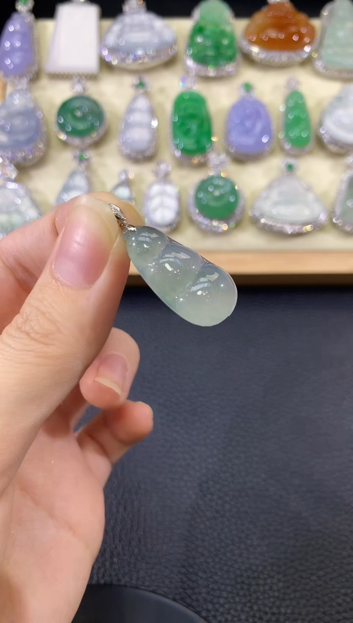 翡翠18K金镶嵌吊坠(不含链)夏日珠宝B14