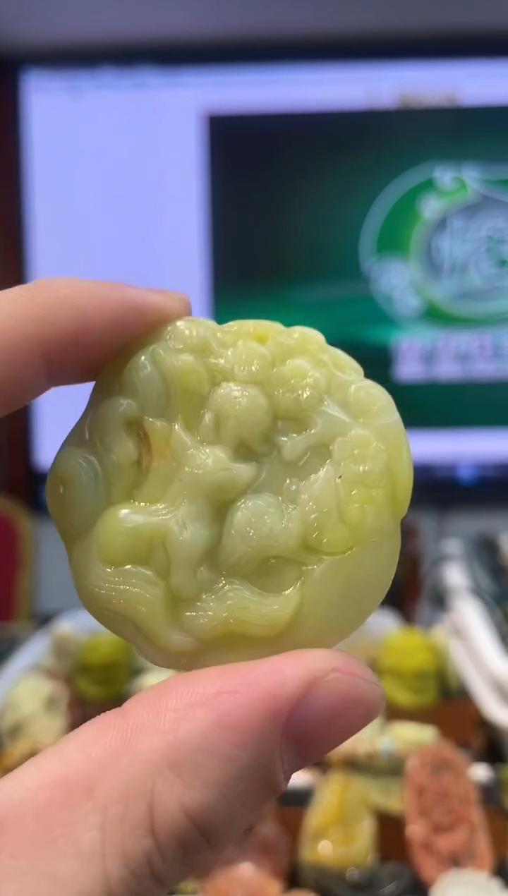 【闪购商品】岫玉吊坠未镶嵌·