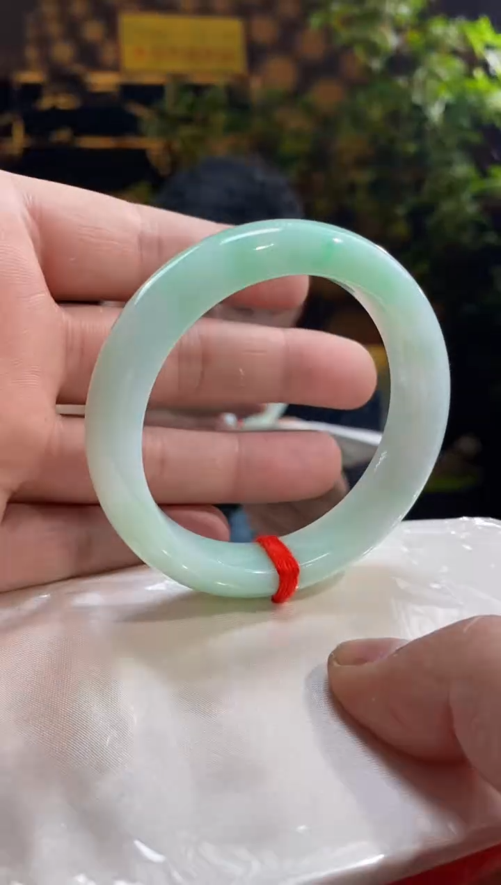 【闪购商品】翡翠手镯未镶嵌10100-天然翡翠a货55圈口