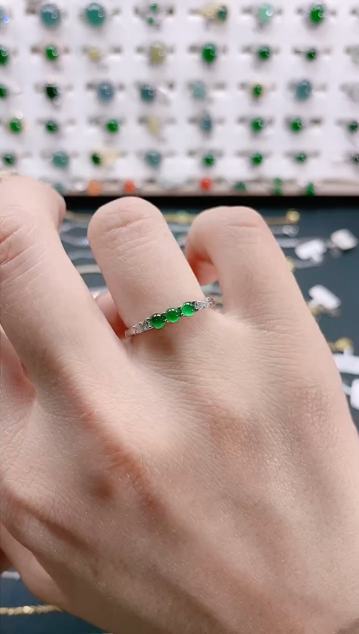 【闪购商品】翡翠戒指银S925镶嵌天然翡翠