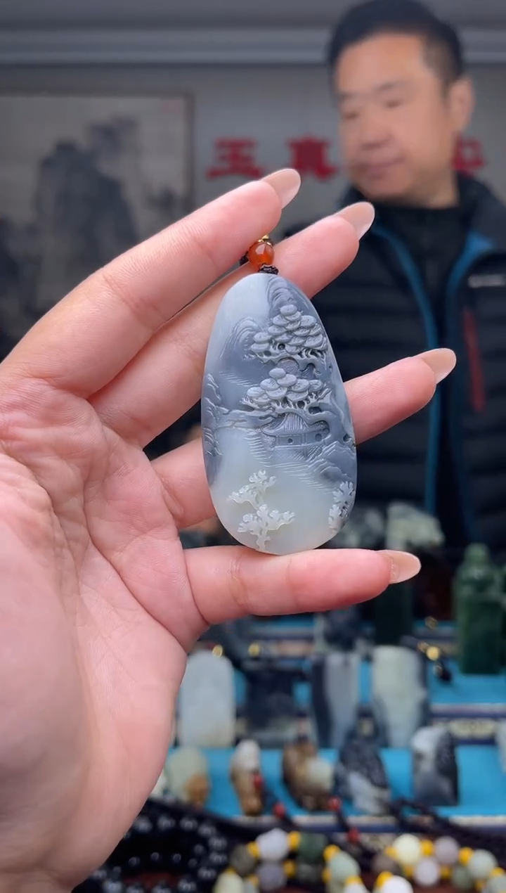 未镶嵌和田玉挂件1