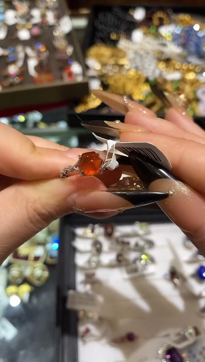 琉璃铜合金楚楚珠宝中古甄选不退换