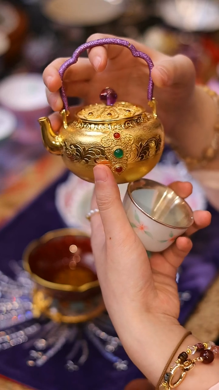 【闪购商品】摆件山怂阿卿直播间@@金壶