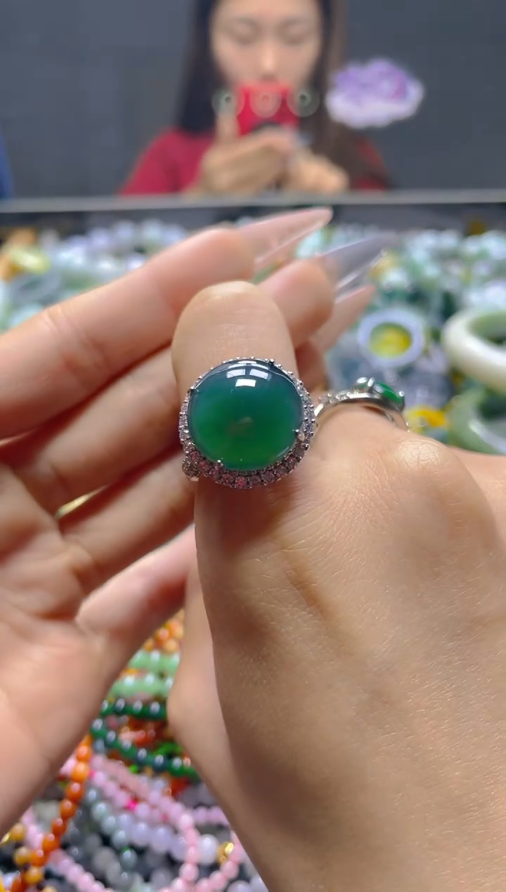 颈饰未镶嵌翡翠/D/翡翠A货，一件也是批发价