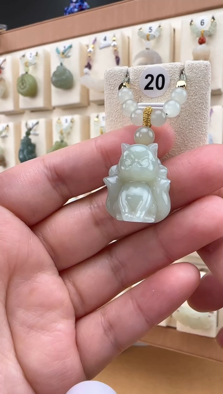 【闪购商品】和田玉颈饰未镶嵌九尾狐吊坠