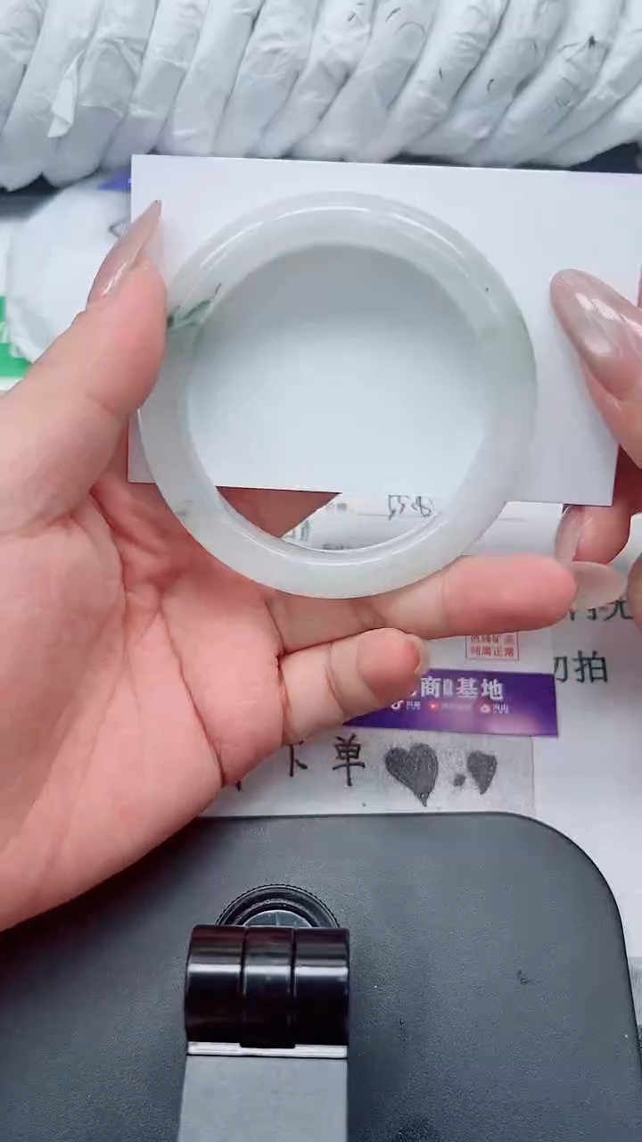 石英质玉手镯未镶嵌14-55.8