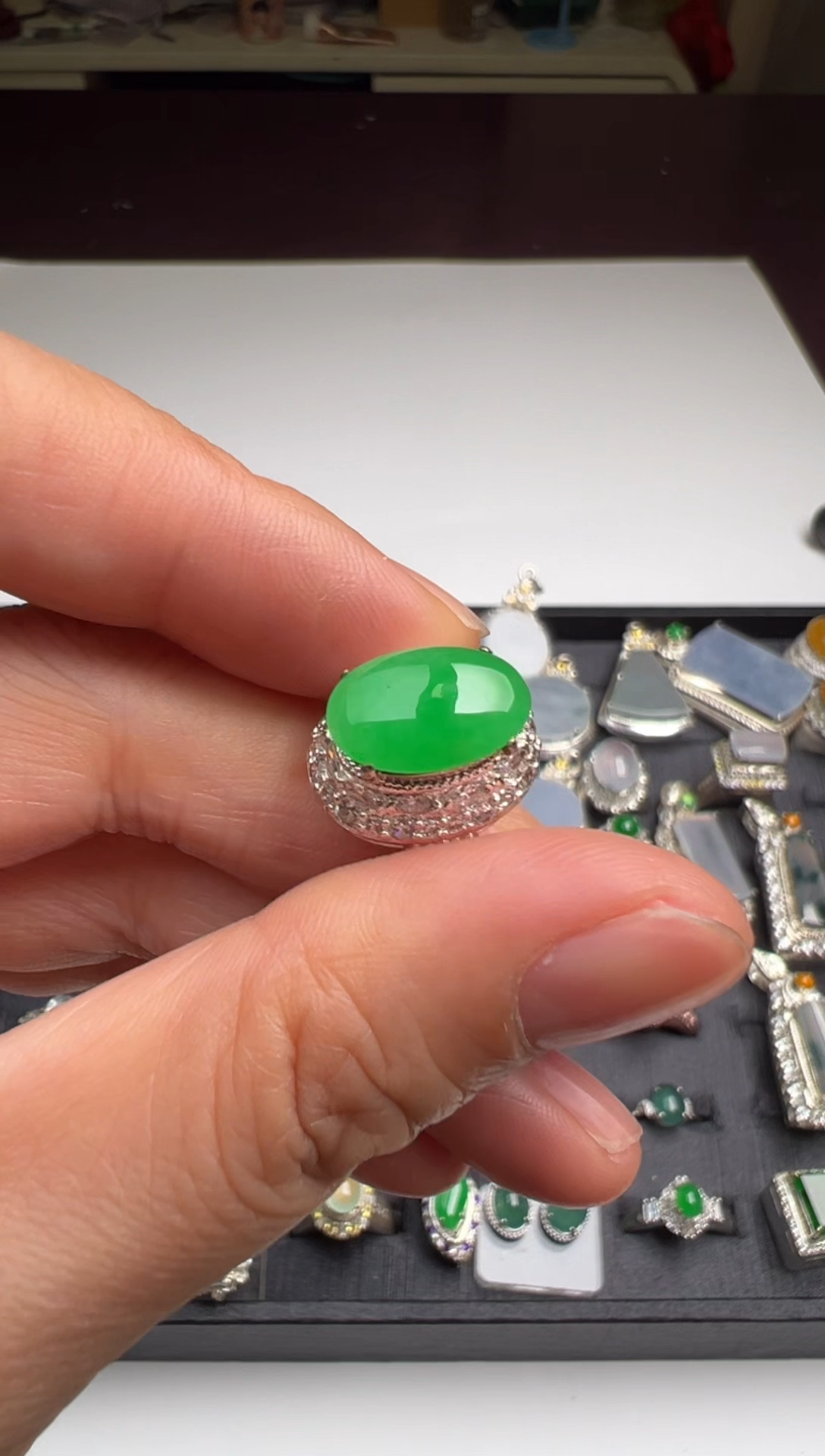 【闪购商品】定制翡翠未镶嵌A货翡翠