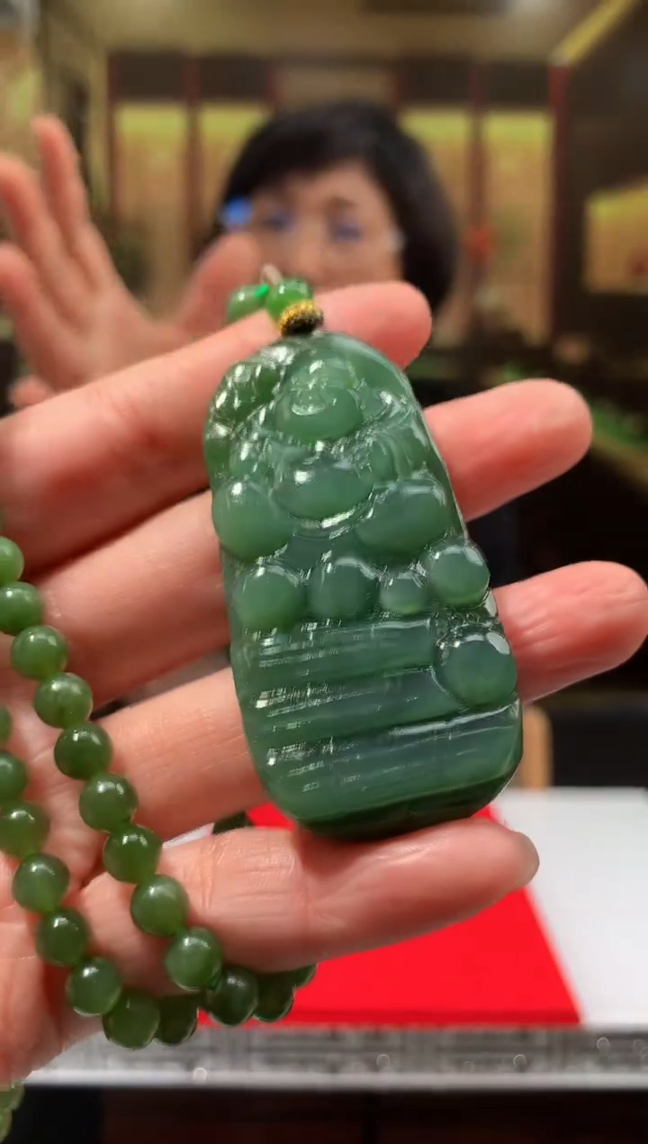 颈饰未镶嵌和田玉120841多样性发一