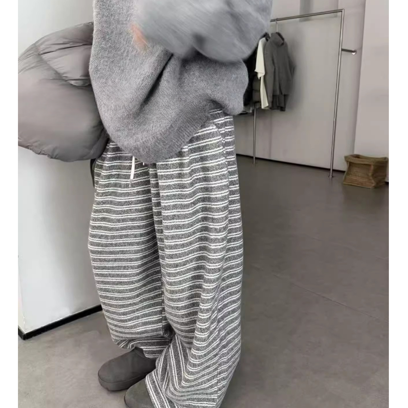 高端货~秋冬新款时尚休闲条纹裤松紧腰阔腿裤子加绒拖地裤女宽松