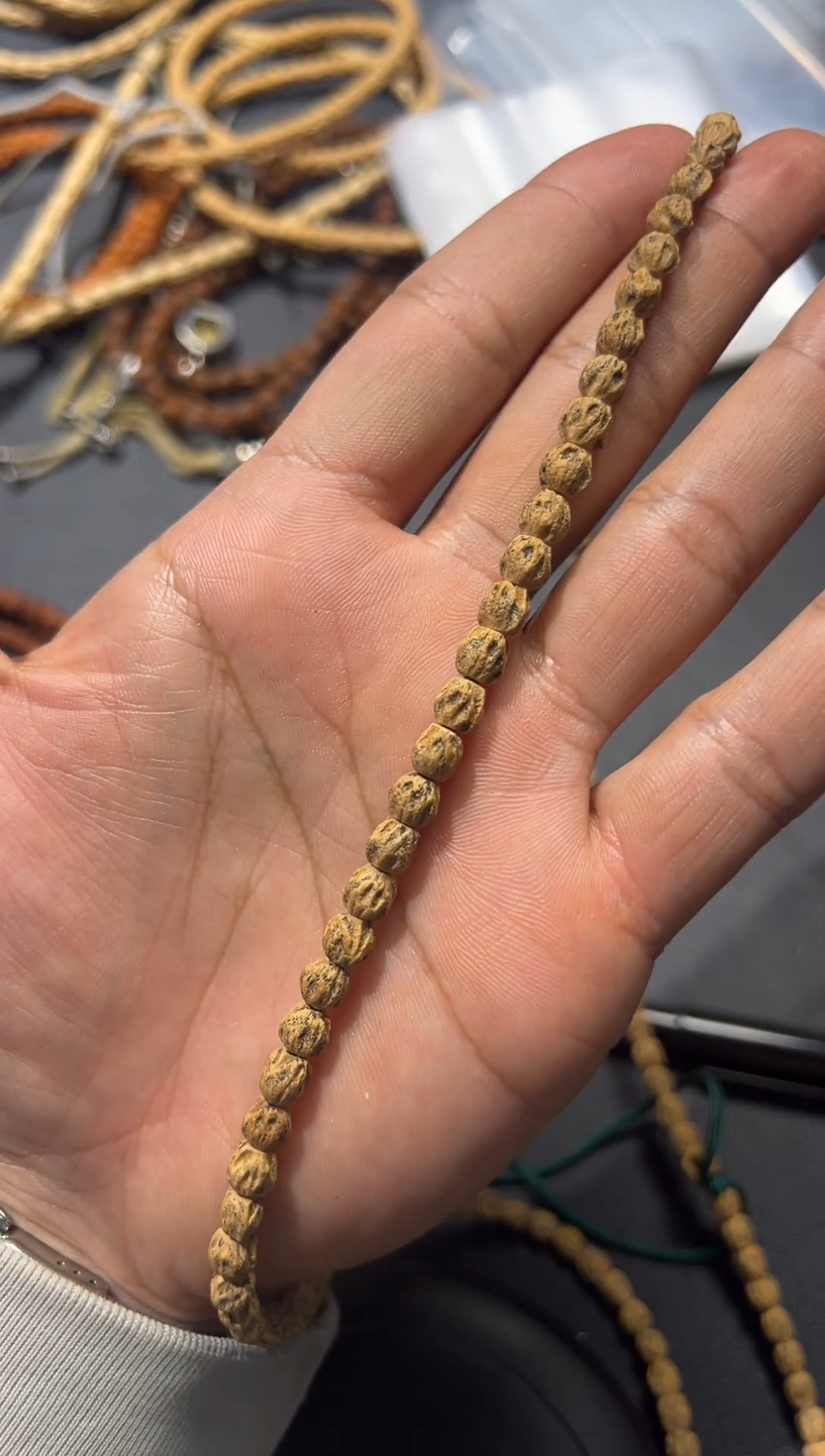 吊坠柏香籽/百香籽D08