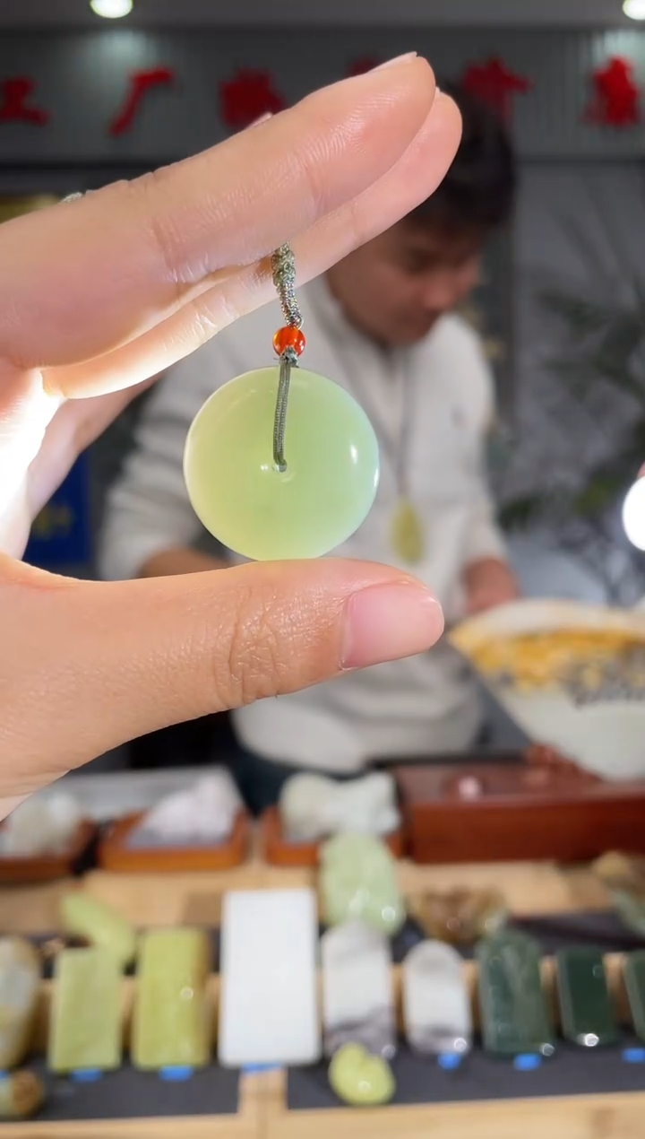 【闪购商品】和田玉颈饰未镶嵌拍一发一 多样性发货