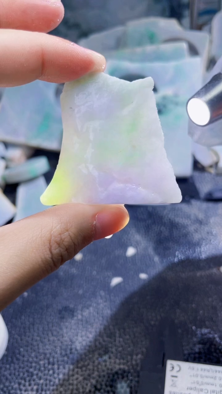 裸石翡翠天然A货翡翠板料