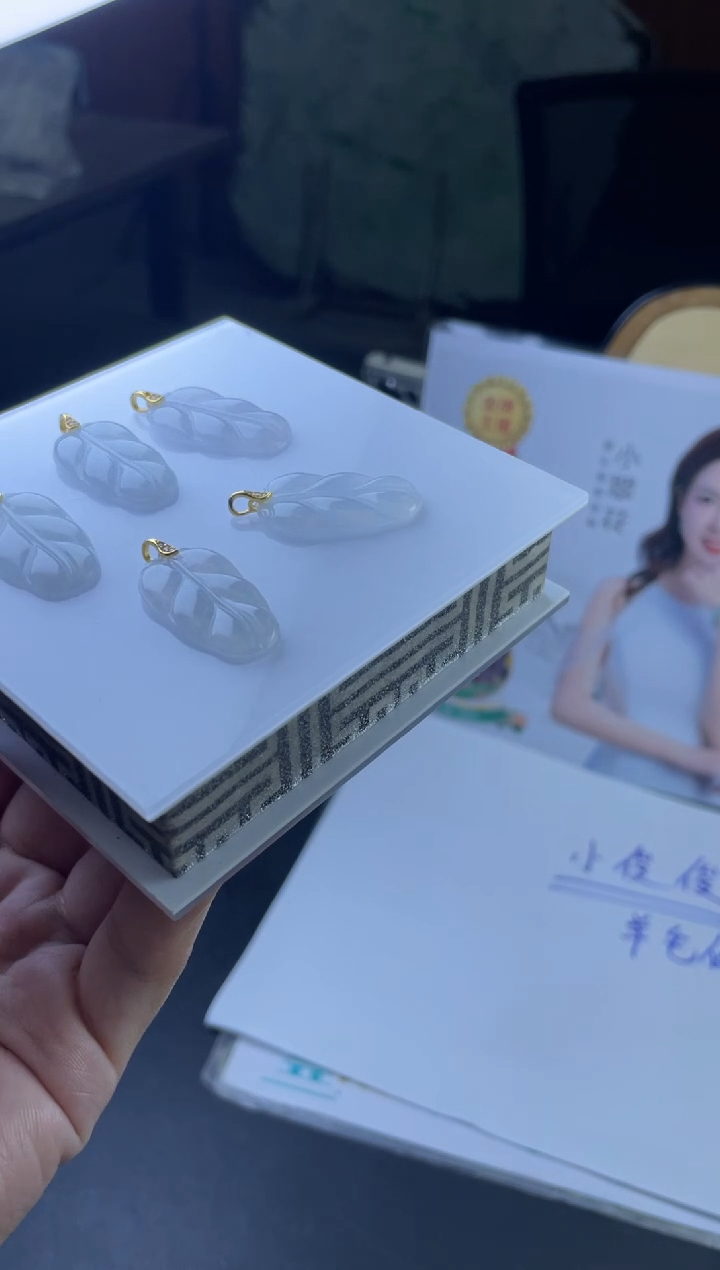 【闪购商品】翡翠挂件银S925镶嵌多样性发一件H4