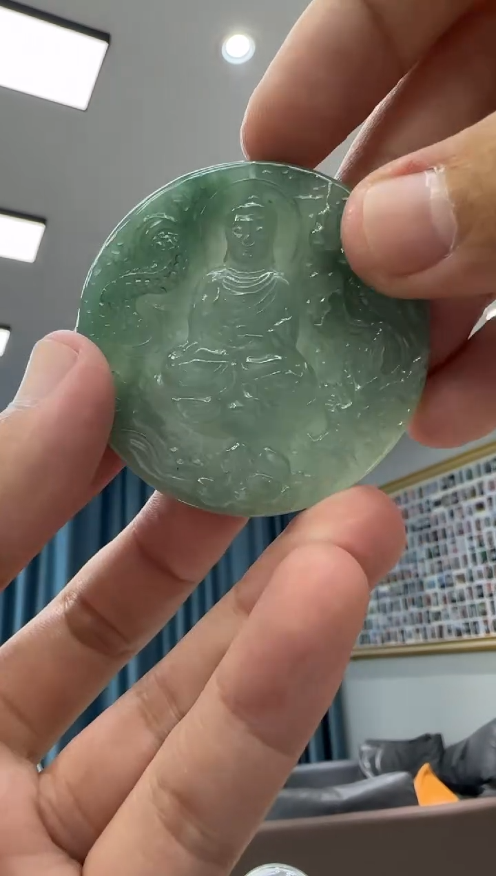 颈饰未镶嵌翡翠天然翡翠A货孤品一件