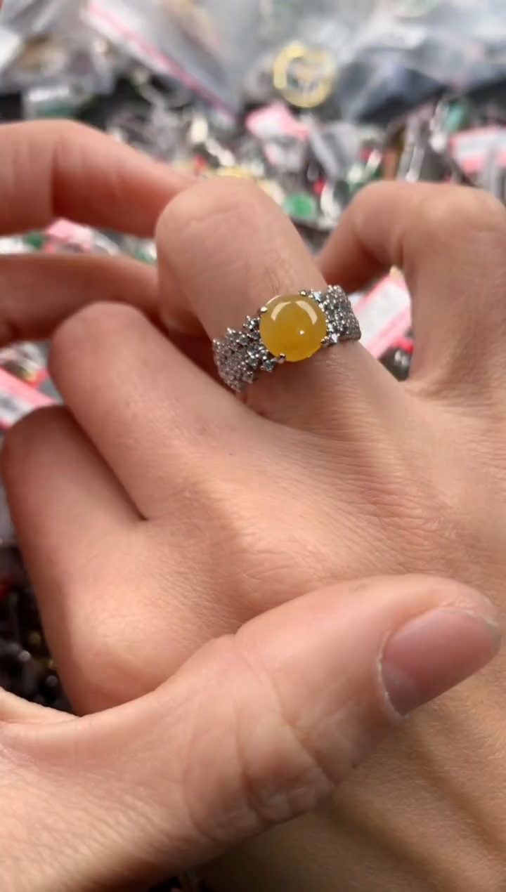 银S925镶嵌戒指翡翠333       9