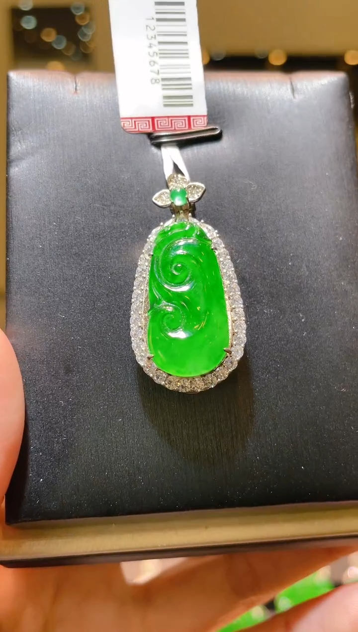 【闪购商品】翡翠吊坠(不含链)银S925镶嵌A11