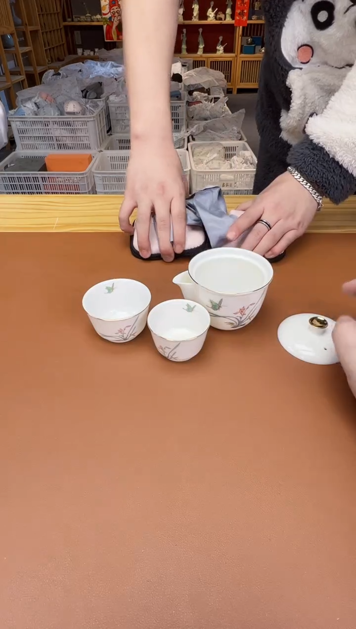 【闪购商品】瓷片瓷制品S11111111111