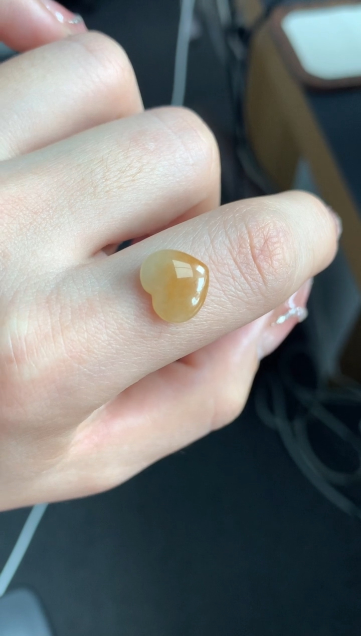 【闪购商品】定制翡翠未镶嵌爱心