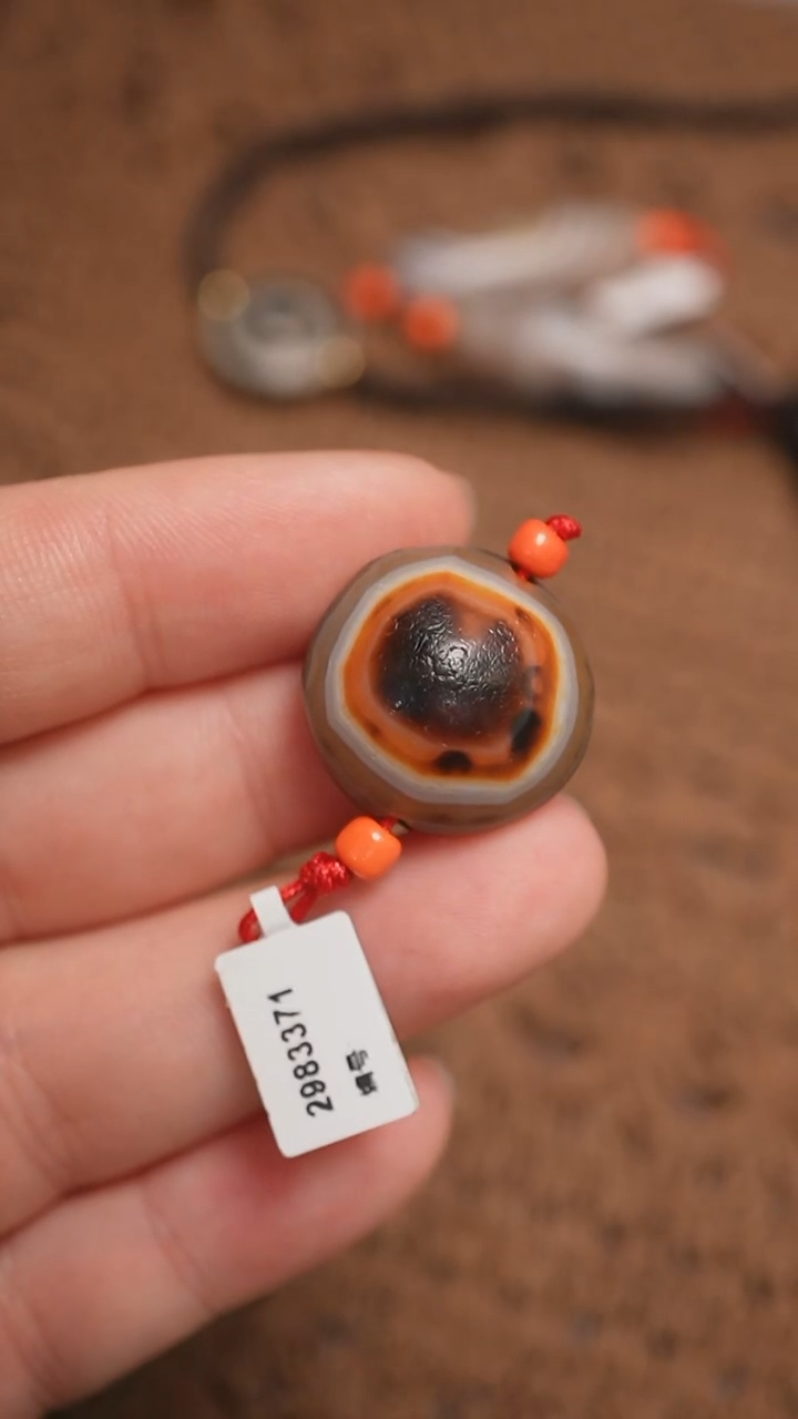 未镶嵌颈饰玛瑙/玉髓蚀花玛瑙珠定制编绳