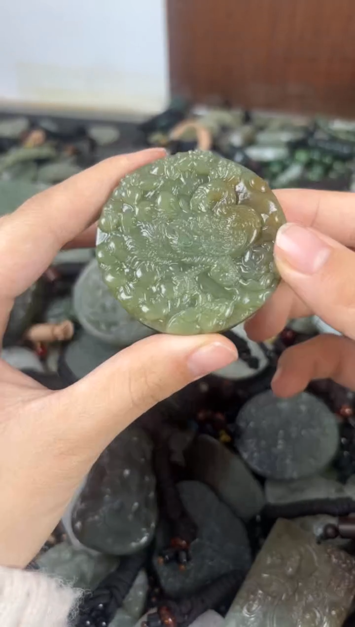 【闪购商品】和田玉颈饰未镶嵌1