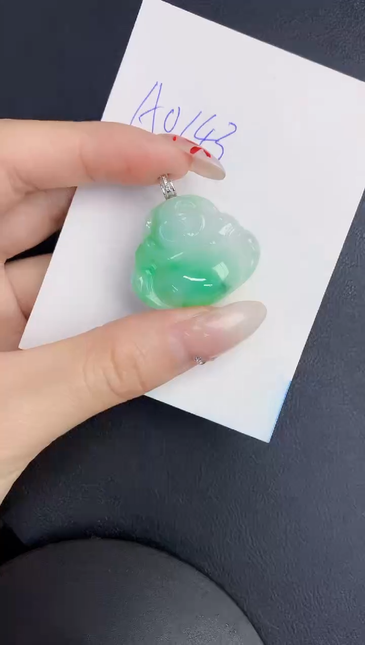 【闪购商品】翡翠颈饰18K金镶嵌00000000000