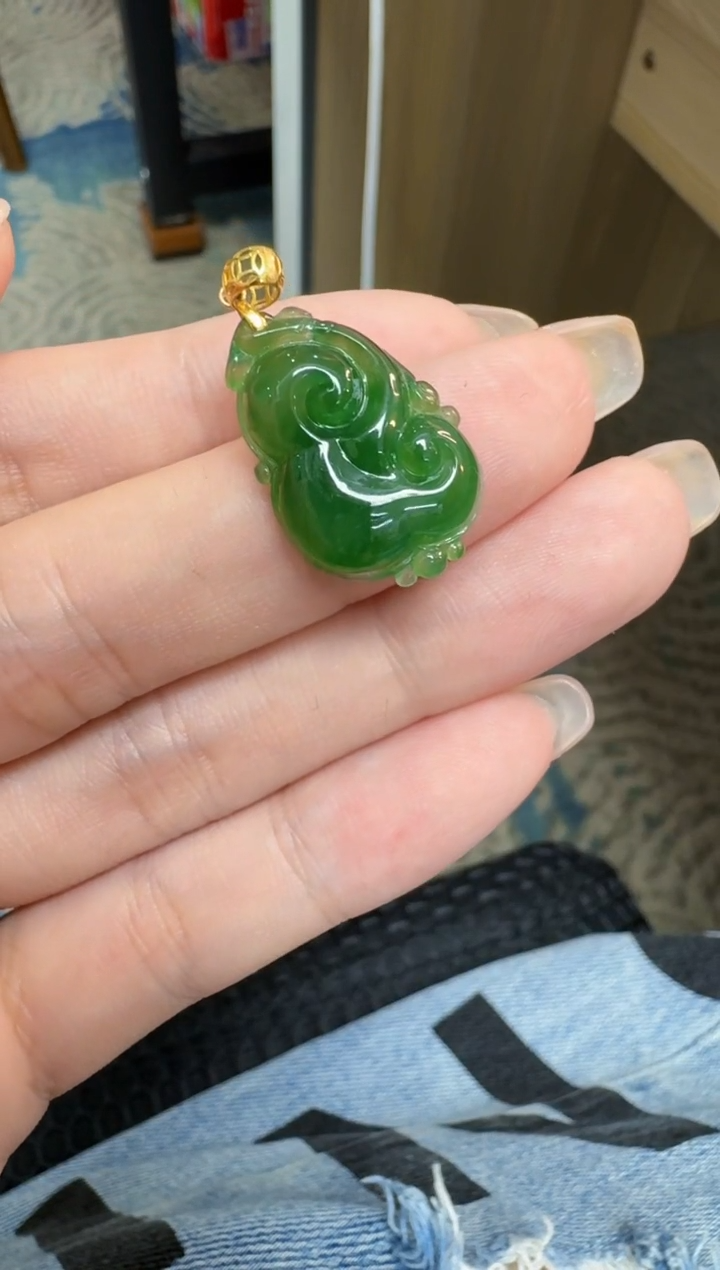 翡翠18K金镶嵌颈饰缅甸翡翠A挂件