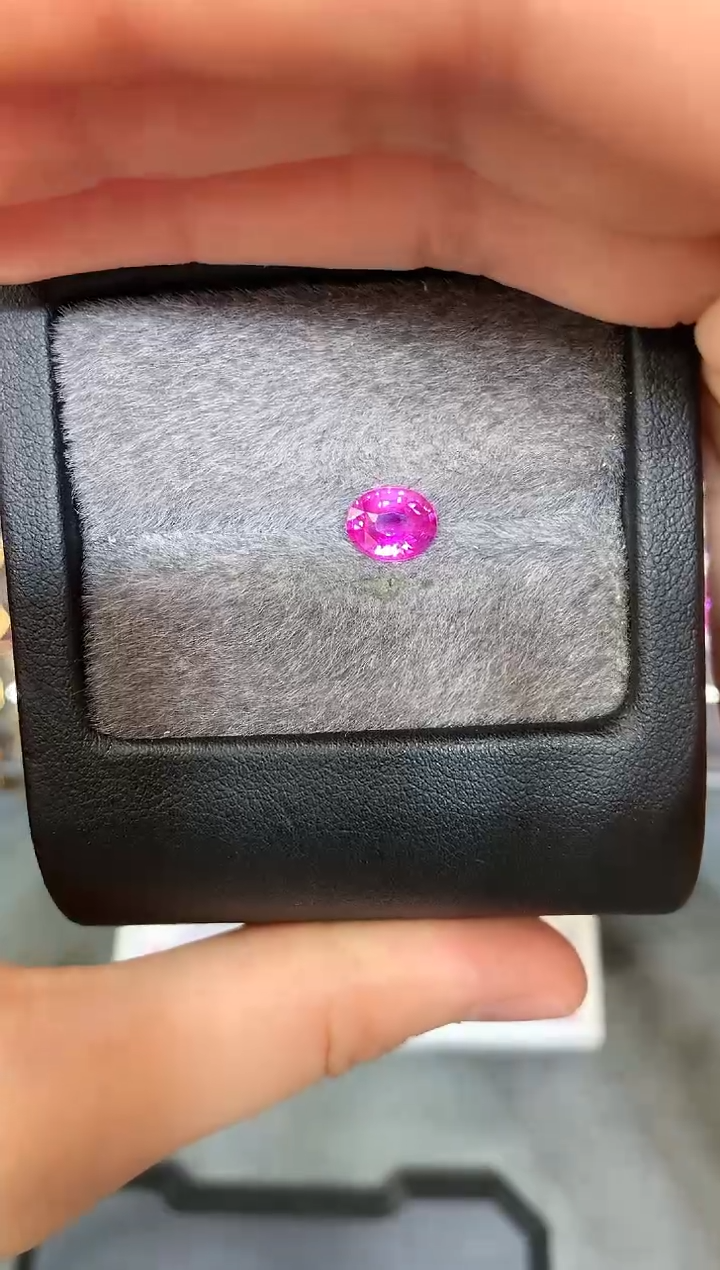 【闪购商品】定制蓝宝石裸石未镶嵌椭圆 粉蓝宝石 1.33ct