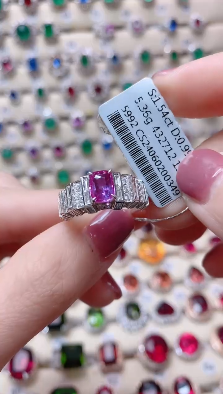 【闪购商品】彩色蓝宝石18K金帕帕拉恰戒指18K金镶嵌1