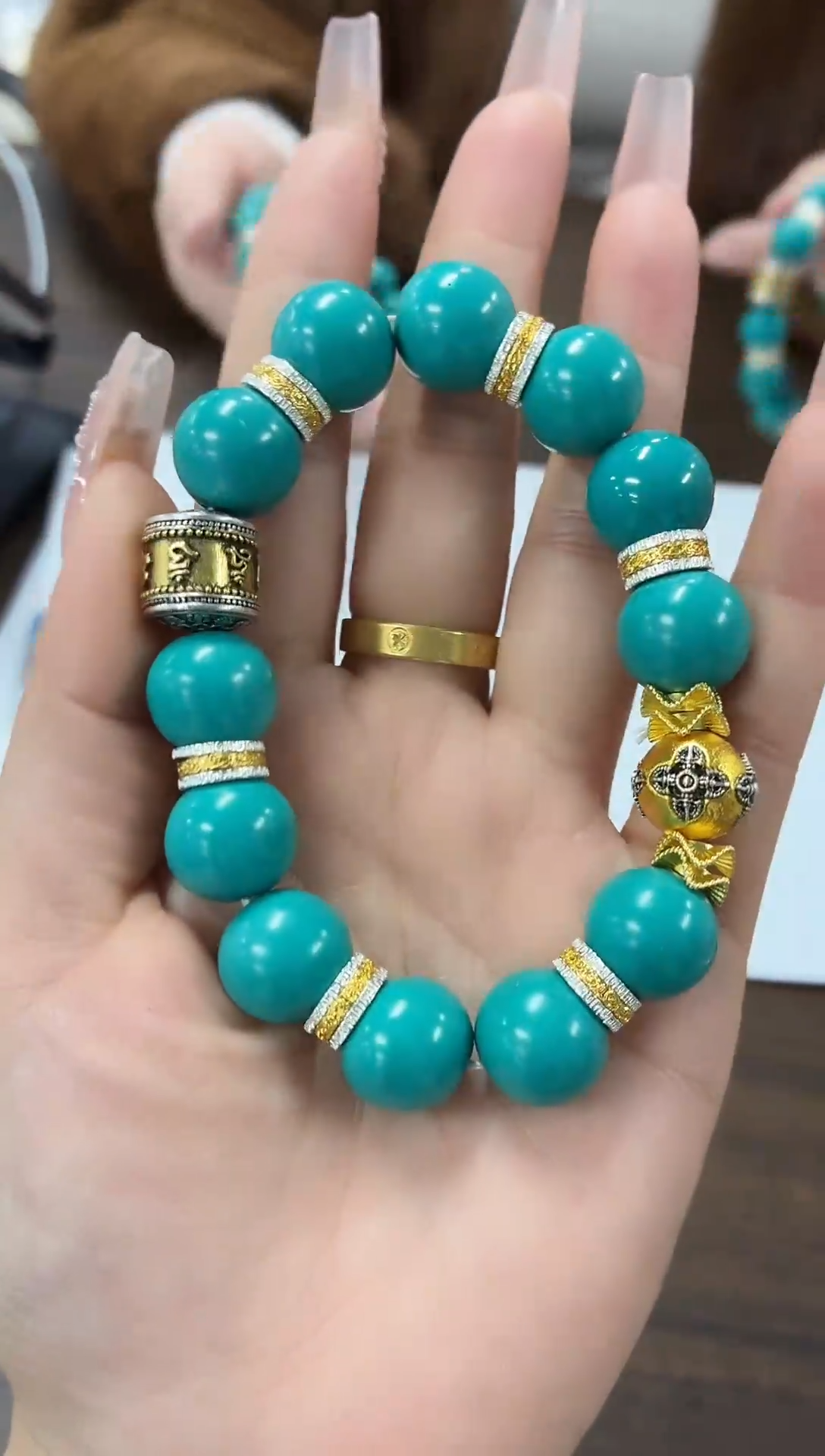 【高定甄选】高端轻奢多样性发货HF4526S