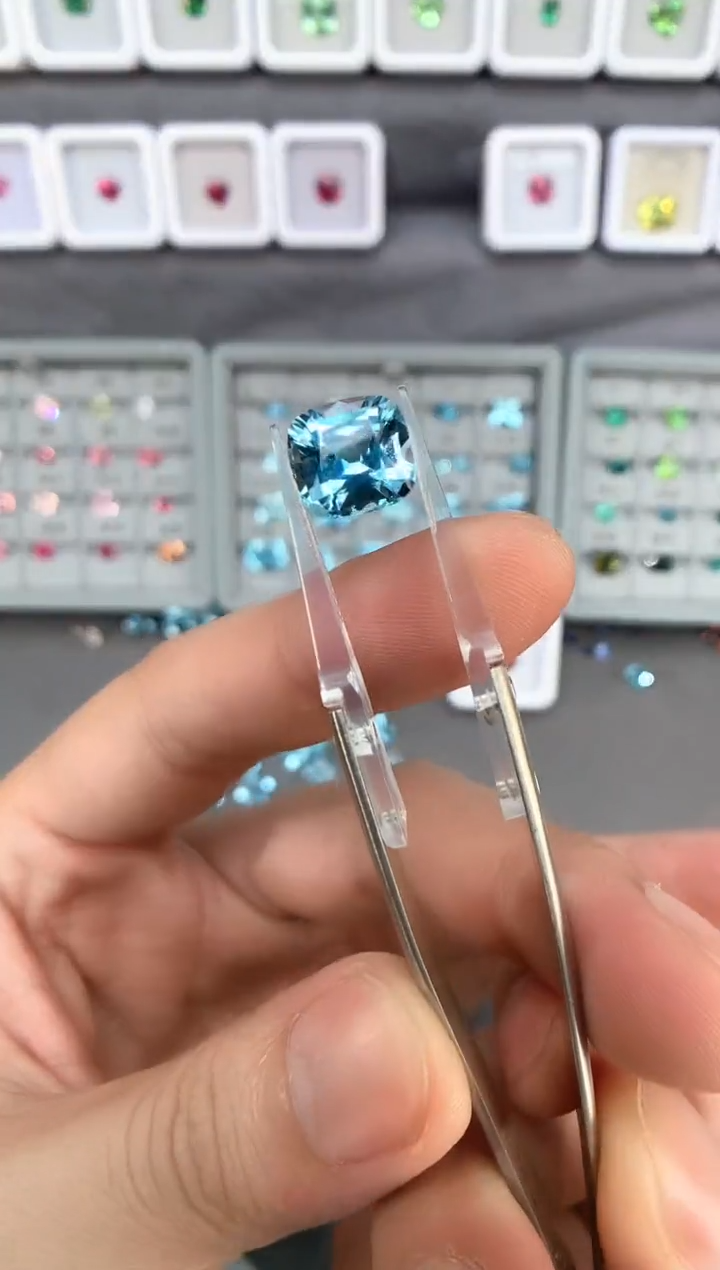 【闪购商品】定制托帕石裸石未镶嵌5.56ct