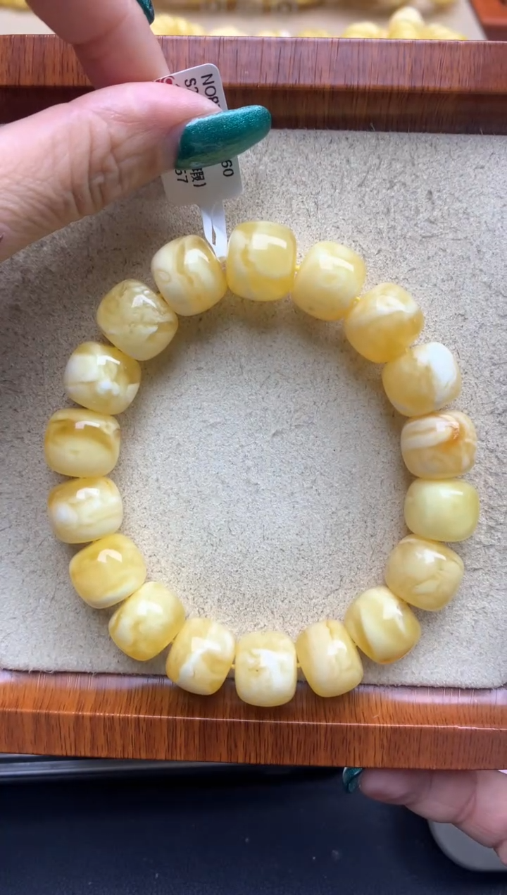 【闪购商品】蜜蜡珠宝奇石未镶嵌68