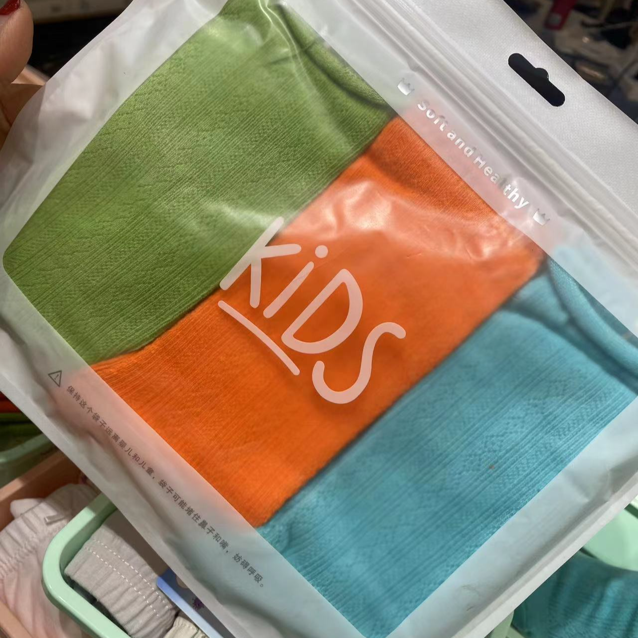 儿童彩色混色袜子春夏棉袜男童女童纯色彩色棉袜时尚休闲百搭