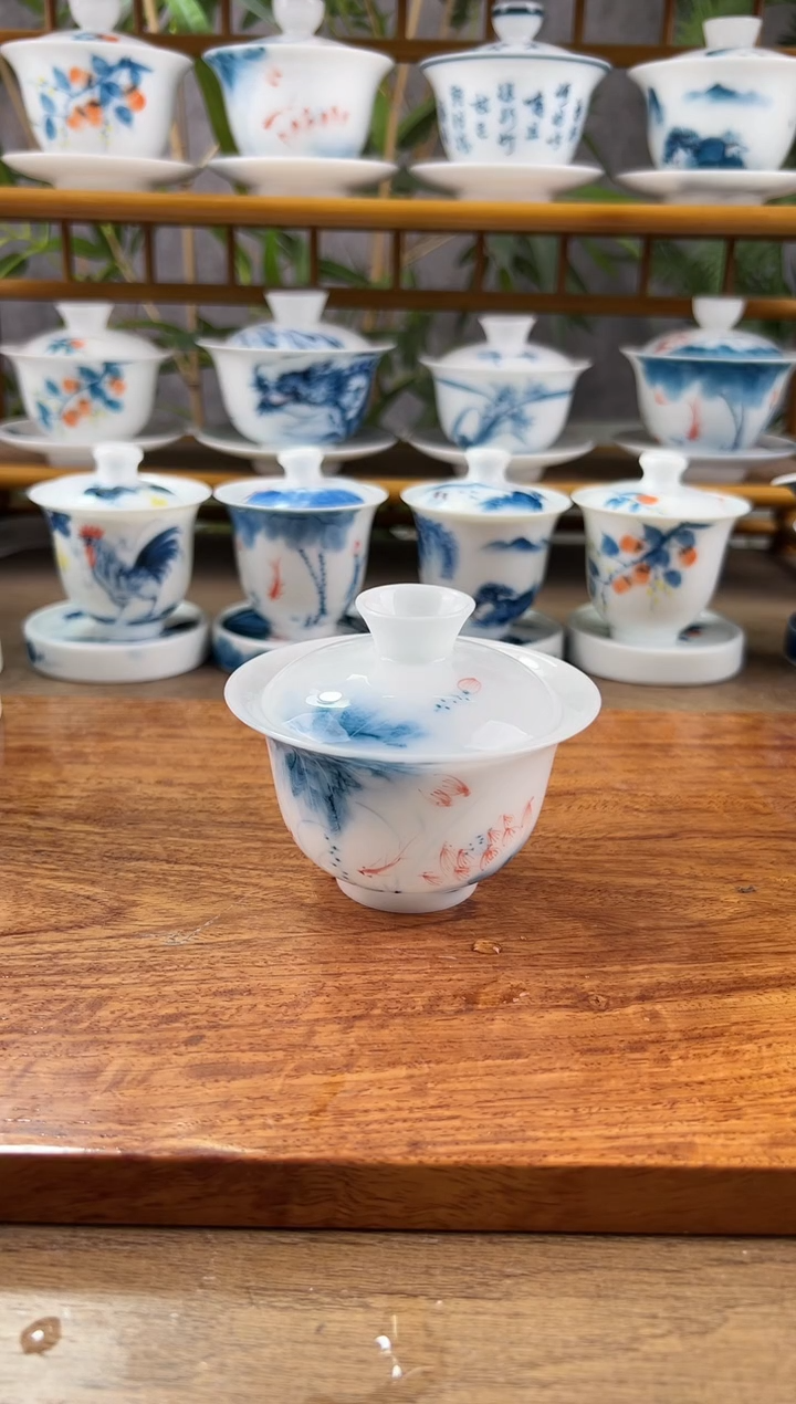 【闪购商品】微瑕高冰蓝莲130ml不要底座